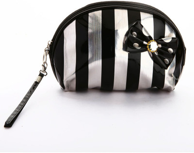 

LadyBugBag Fashion Black Pouch Wristlet(Black)