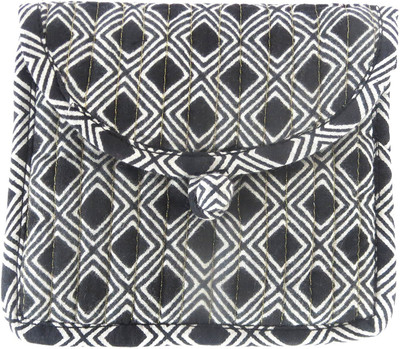 

Needlecrest Little pouch Coin Purse(Black)