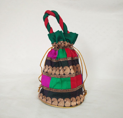 

IndoArtisan Batua 1 Wristlet(Purple, Pink, Green), Green;pink;purple