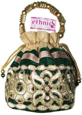 

Ethnics Cutwork Green Pouch(Multicolor)