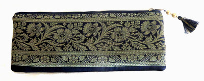 

Needlecrest Medium Pouch(Blue)
