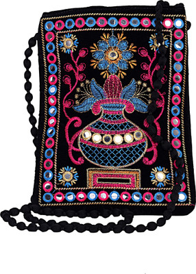 

Decot Paradise Women Casual Multicolor Velvet Sling Bag