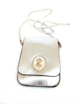 

Asa Products hanging leather-2522 Mobile Pouch(Silver)
