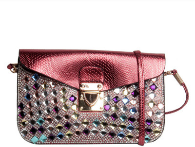 

Reedra Bridal Pouch(Maroon)