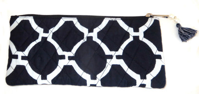 

Needlecrest BG04145 HNYCMB Pouch(Black)