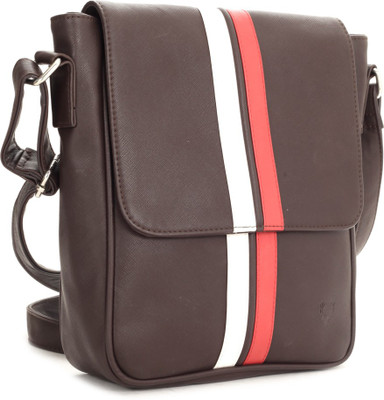 

Allen Solly Pouch