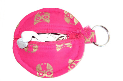 

Needlecrest KFB100GLDOWL Pouch(Pink)