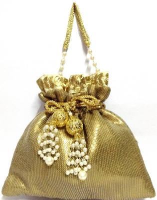 

Saaraa Chain Handle & Tessle Potli(Gold)