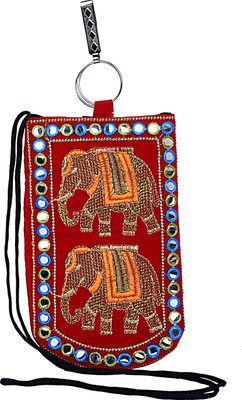 

Magnus Embroidered Pouch(Red)