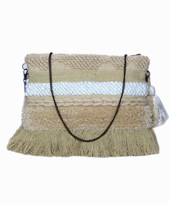 

Diwaah Handcrafted Pouch(Multicolor)