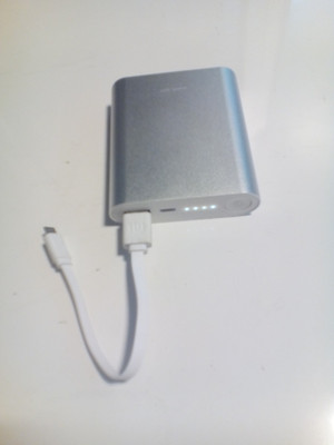 

Tejis 10400 mAh Power Bank (PWB-4168, Usb Portable Power Supply)(Silver, Lithium Polymer)