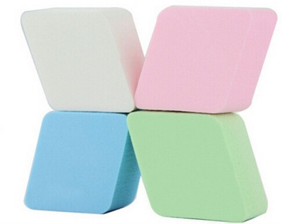 

GeorgiaUsa Makeup Diamond Blender Foundation Sponge Set of 4