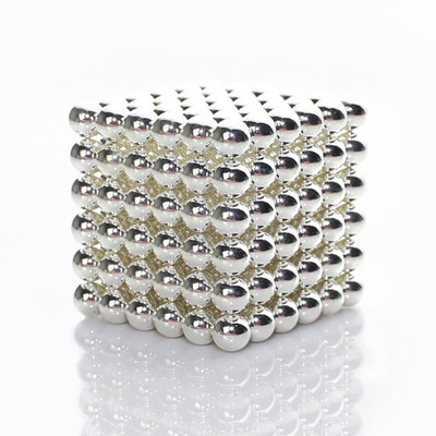 

iBuckyBalls Executive Edition D5mm 216- Silver(216 Pieces)