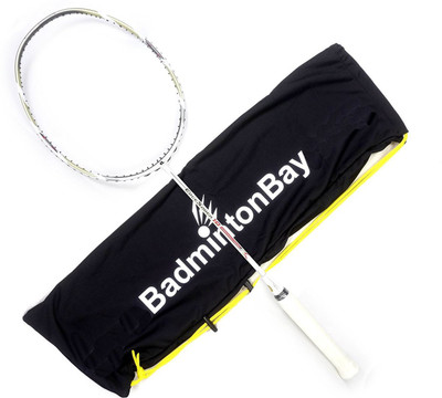 

APACS EdgeSaber Badminton Racket White Unstrung Badminton Racquet(G4 - 3.25 Inches, 85 g)