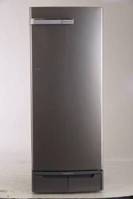 Electrolux 245 L Direct Cool Single Door Refrigerator
