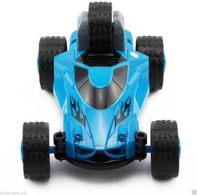 

Building Mart 5 Wheeled Terrain Tumbling Stunt Rolling RC Stunt Car(Blue)