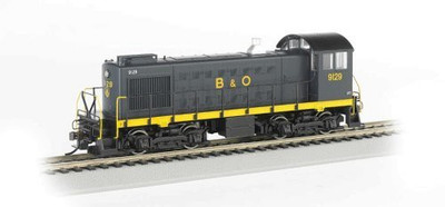 

Bachmann Trains Industries B and O 9129 ALCO S2 Diesel Locomotive Car(Multicolor)