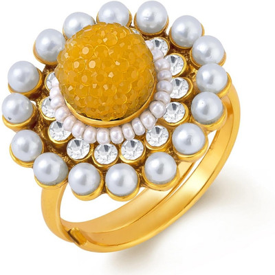 

Sukkhi Zinc Gold-plated Plated Ring