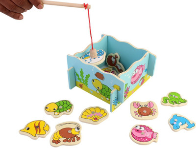 

Pigloo Wooden Magnetic Fishing Game Playset