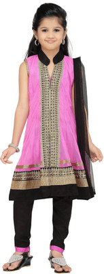 

Kay Self Design(Stitched), Black;pink