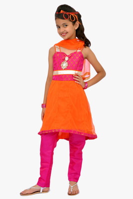 Kilkari Embroidered Kurta & Churidar