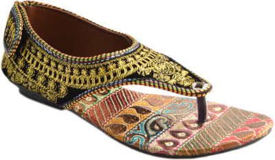 

Myra Women Golden Flats