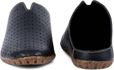 Peponi Men Brown Sandals