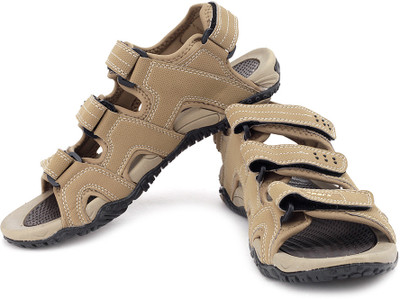 

Sparx Men Camel Casual
