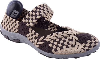 

Adorn Women Coffee Flats