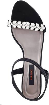 Metro Women 11,Black Heels