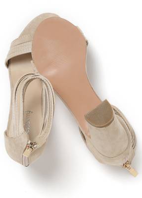 Dressberry Women Black Heels
