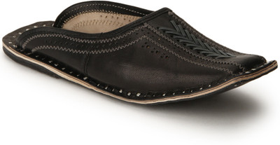 

Paduki Men BLACK Clogs