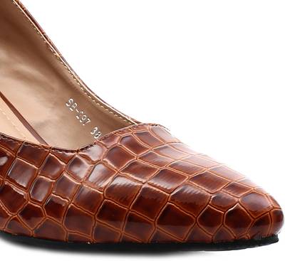 Shuberry Women Tan Heels