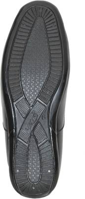 Strive Men Tan Sandals
