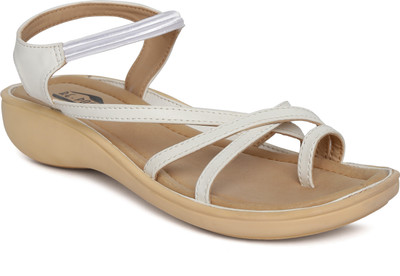 Repose Women White Flats