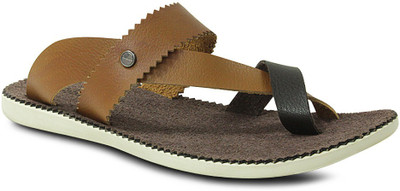 

Get Glamr Men Tan Casual