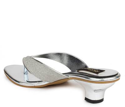 Shoetopia Women White Heels