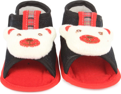 

Instabuyz Girls Sports Sandals(Black