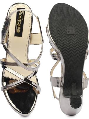 Shoetopia Women White Heels