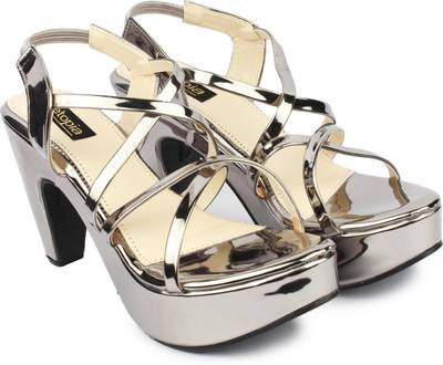 Shoetopia Women White Heels