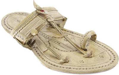 eKolhapuri Men Yellow Sandals