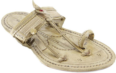 

eKolhapuri Men Natural Sandals