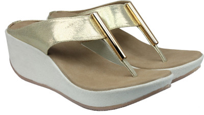 

Inc.5 Women GOLD Wedges