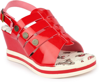 

Moonwalk Women Red Wedges