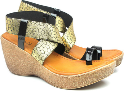

Inc.5 Women BLACK Wedges