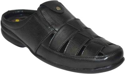 Strive Men Black Sandals