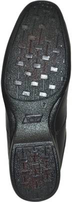 Strive Men Black Sandals