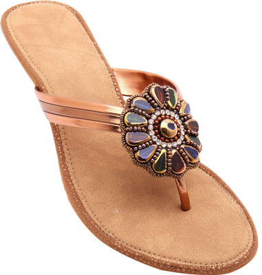 

Royal Collection Women Brown Heels