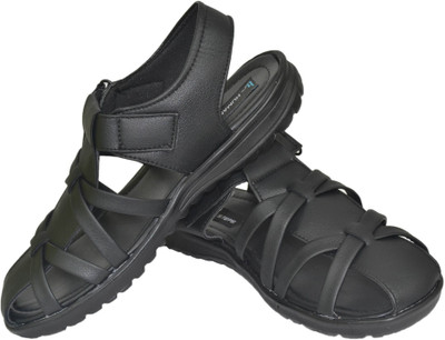

Human Steps Men Black Clogs