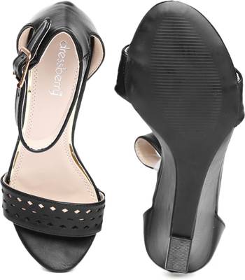 Dressberry Women Black Heels
